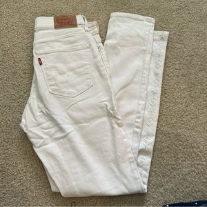 Levi’s White Skinny Jeans - 26W